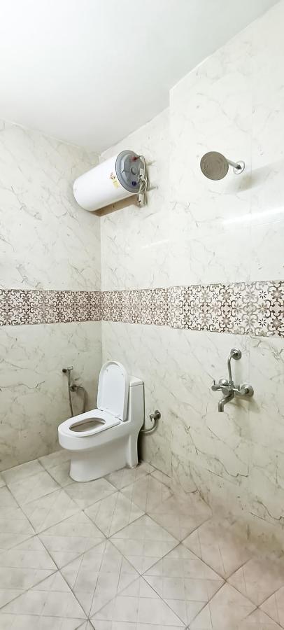 Hotel Tom - Jungpura Chruch Road New Delhi Exterior foto