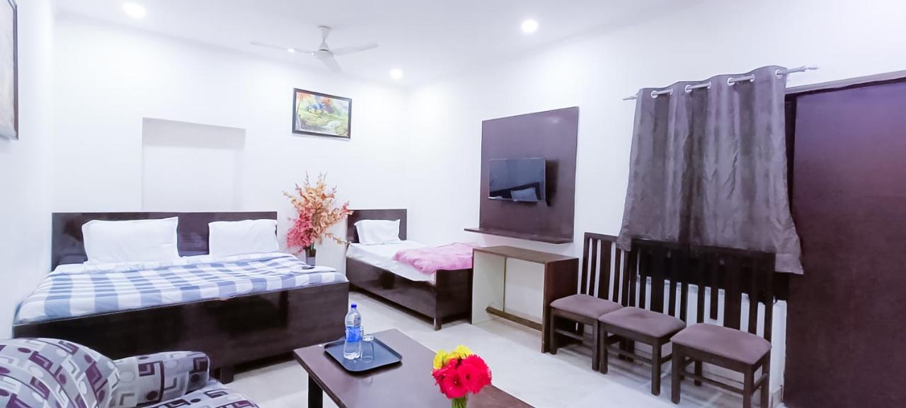 Hotel Tom - Jungpura Chruch Road New Delhi Exterior foto