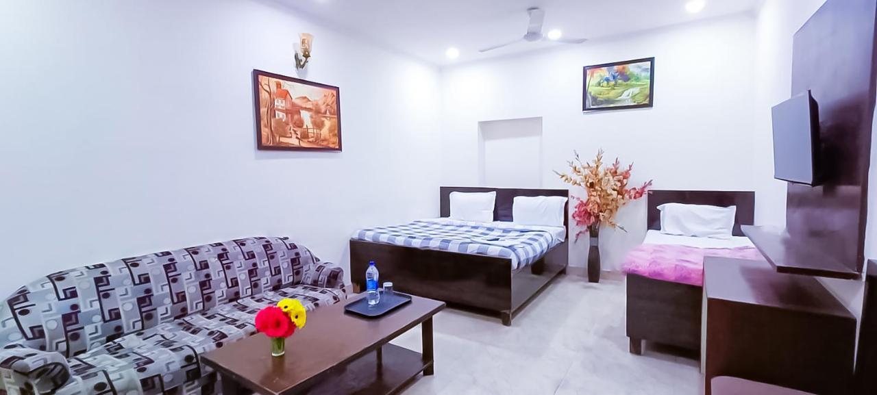 Hotel Tom - Jungpura Chruch Road New Delhi Exterior foto